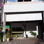 Hostel Freeway
