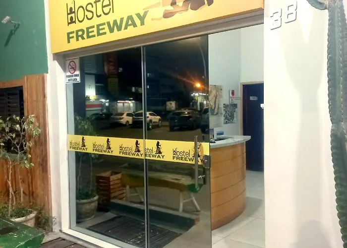 Hostel Freeway